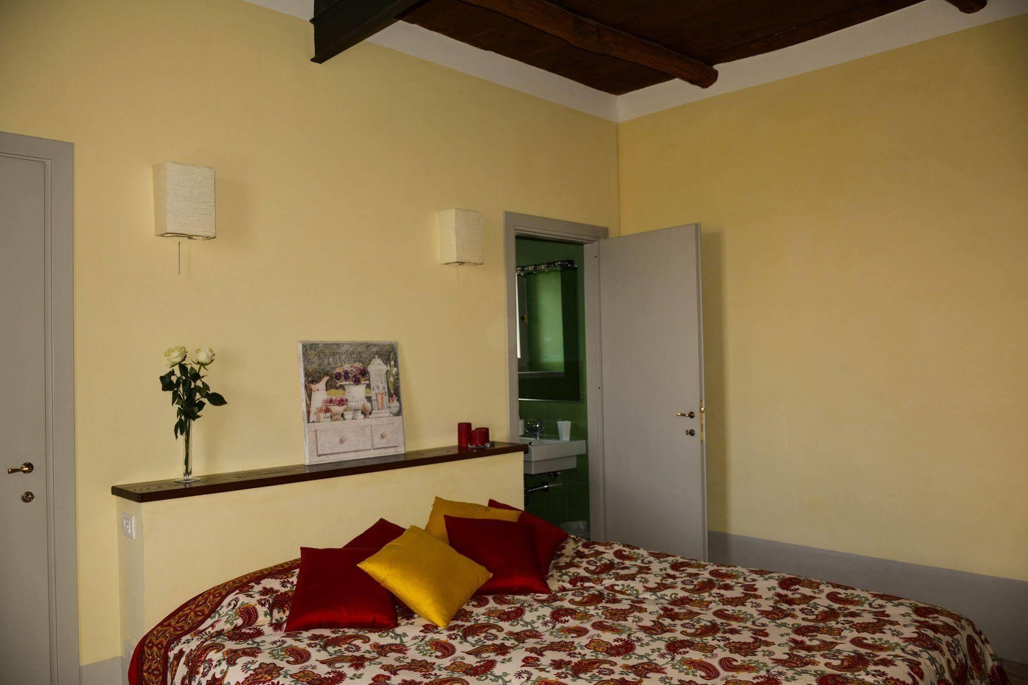 Agriturismo Casale Bonaparte Cellere Exterior foto
